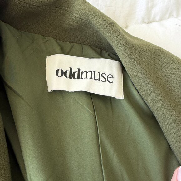 Odd Muse Ultimate Blazer in Khaki. Size MEDIUM - Picture 5 of 8